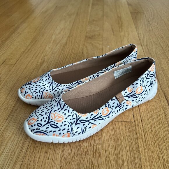 UIN Women's Silk Comfort Travel Ballet Flats Tulip in May 4 Menorca III Size 7 - Picture 1 of 10